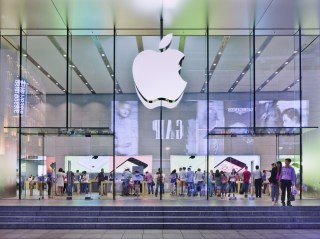 Apple Tracker: New iPhone, Watch Fail To Impress