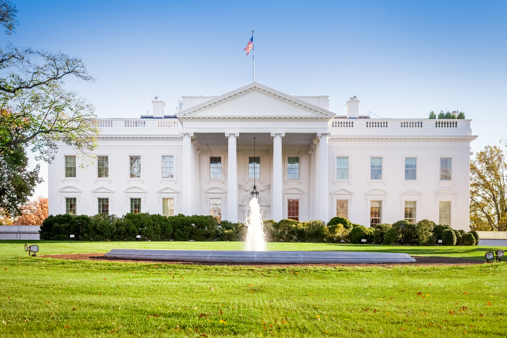 Retail CEOs Meet Trump, Talk Border Tax