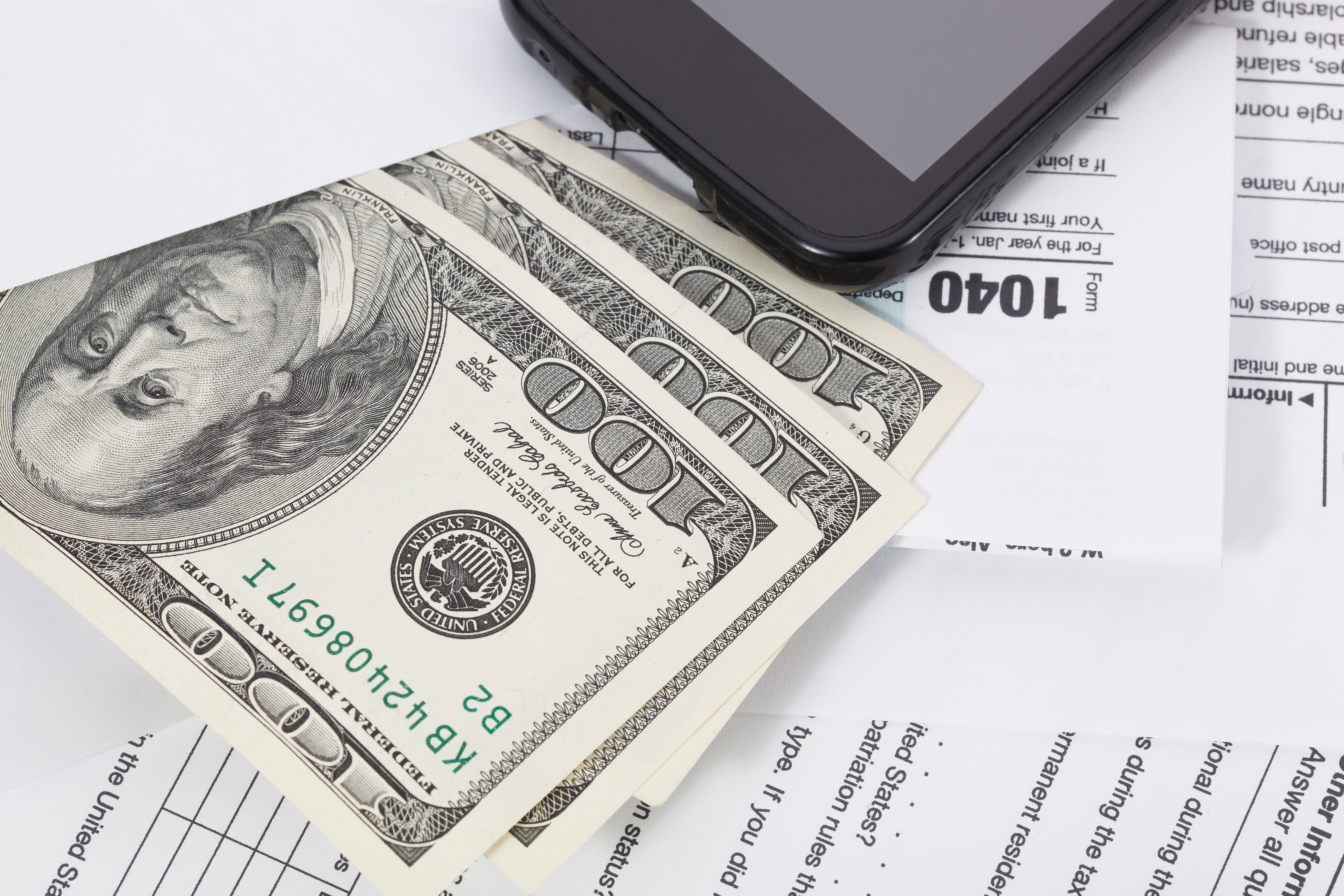 Woman Sues IRS And Howard Stern Over Personal Data Disclosure