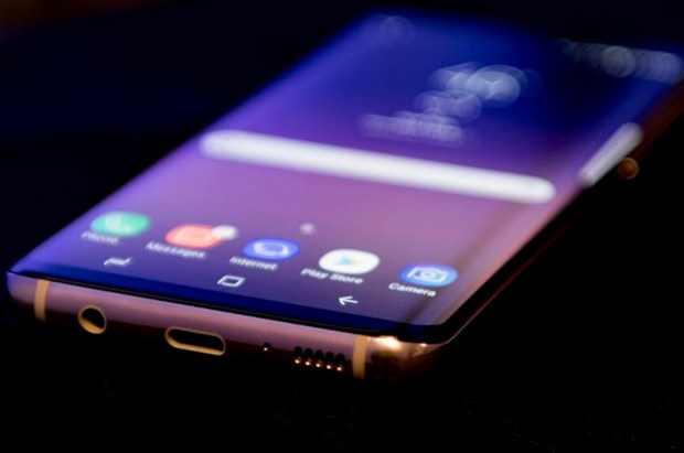 Samsung Galaxy S8 Drops In U.S. — And The Complaints Begin