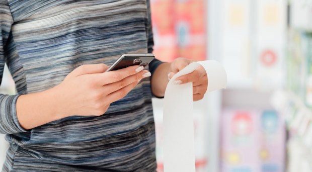 Flux Tests Service That Coverts Paper Receipts To Mobile Data Services