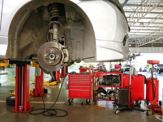 Can Auto Repair Find Its Online Groove?