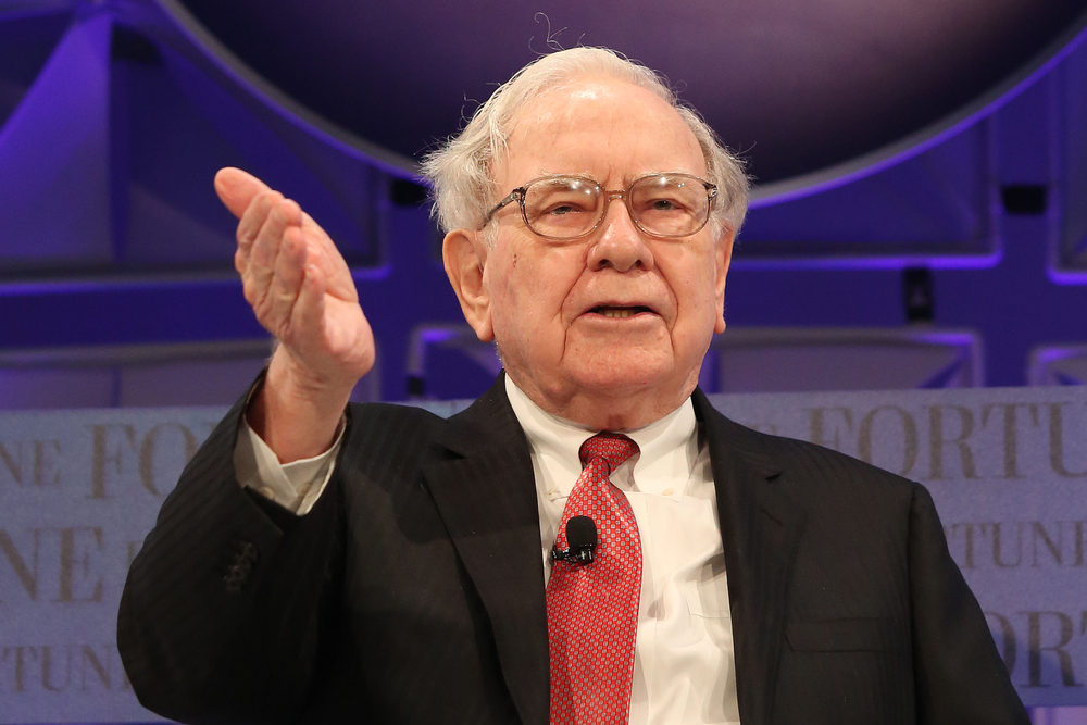 Buffett On Driverless Tech, Amazon and Wells Fargo