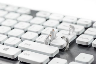 Cybercrooks Look For Bitcoin Alternative