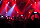 NEW REPORT: Are Mobile Payments Raising The Roof On Live Music Events?