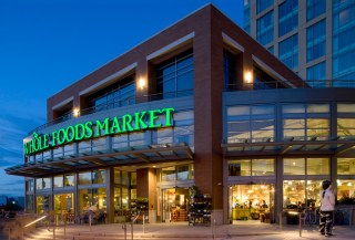 Amazon, Big Retail Rethink Cross-Selling to Get Grocery Buyers In-Store