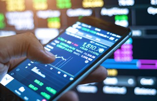 Bitcoin Tanks, Capping Volatile Trading Week