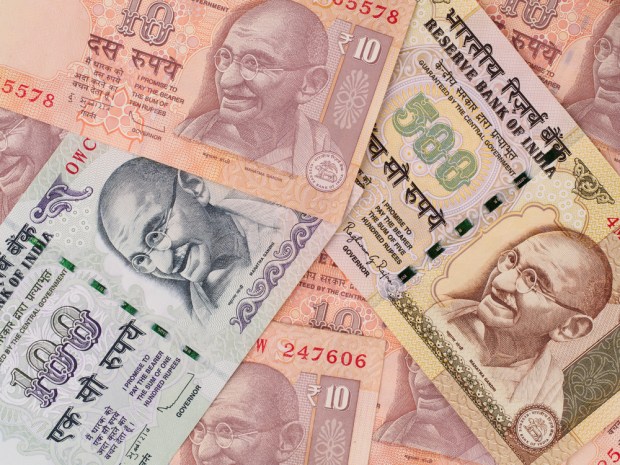 IDFC Bank, Zeta Launch Digital Employee Spend Solution