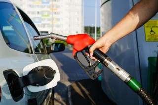 How Mobile Apps Are Tapping Into Gas Prices, Payments