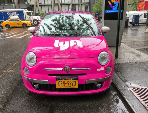 Lyft Accused Of Giving Access To Rider Data, Including Zuck’s Phone Number