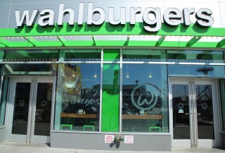 Hy-Vee Kicks Into Hy-Gear With Wahlburgers, OrangeTheory Partnerships