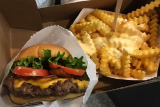 Shake Shack Goes Cashless In NYC