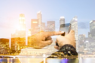 B2 Targets Treasurers With Mobile Cash Management Tool
