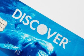 Discover Lets Customers Redeem Rewards Via Apple Pay