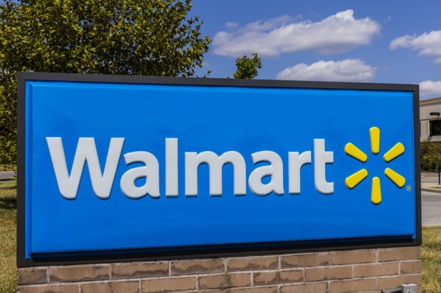 Walmart Says Online Sales To Increase 40 Percent In 2018