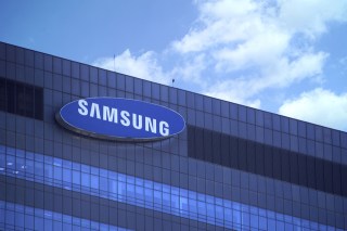 Samsung Hits Record Profit In Q1 But Warns About Display Panel Problems