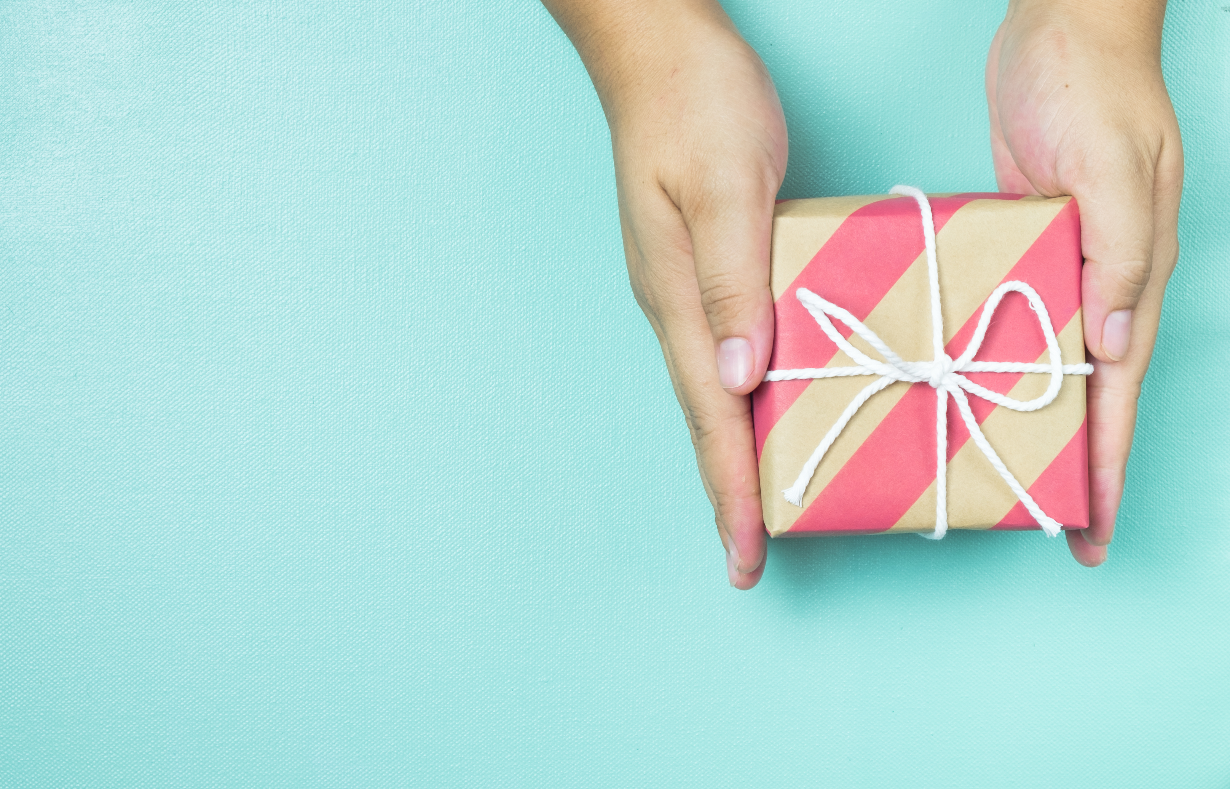 Amazon And CVS Leverage Pinterest’s Secret Santa Toolset