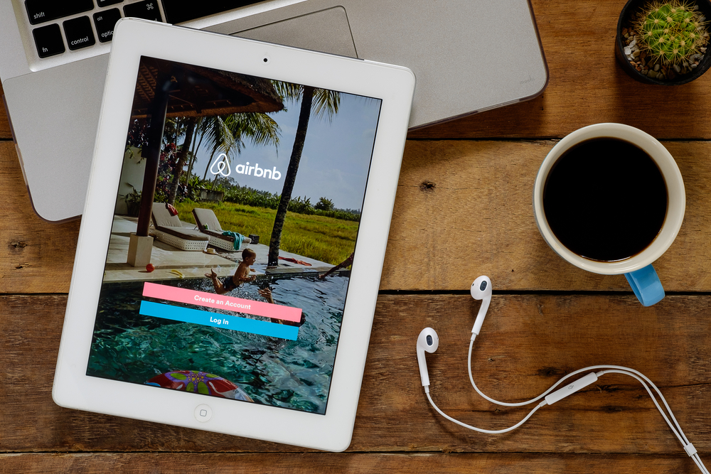 Airbnb Plays Nice With French Regulators Over Payments