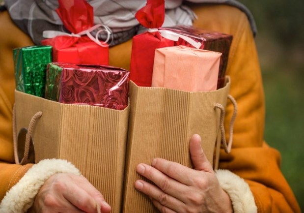 Retailers Fret Over Christmas Delivery Deadlines