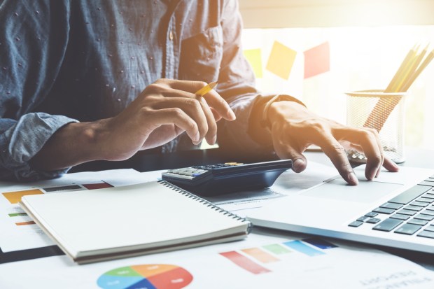 Today In B2B: Plooto Explores B2B Payment Ecosystems; Airbase Enables Cross-Border B2B Bill Payments