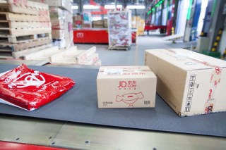JD.com CEO Slams US Protectionism Stance Against China