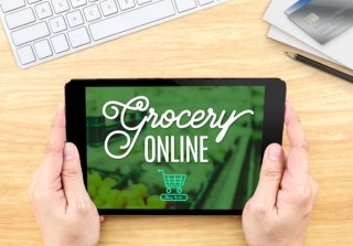 Sam’s Club To Take On Grocery Delivery With Instacart