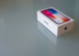 JPMorgan Claims Apple iPhone X Production Down 50 Percent