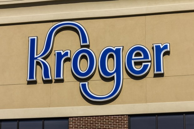 Kroger, Albertsons Reportedly in Talks to Join Forces Against Walmart
