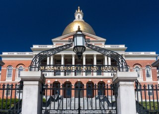 Anthropic Breaks With Peers on Massachusetts AI Safety Bill