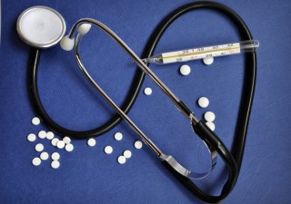 Amazon Halts Plans To Sell Drugs To Hospitals