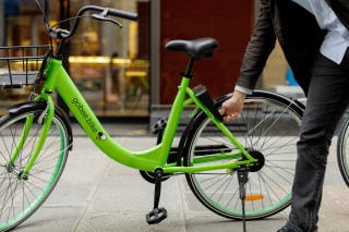 Paris Bike Sharing Fleet Folds After Too Much Theft, Vandalism