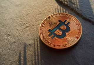 BIS: Bitcoin Will Never Be Mainstream; Could Take Down Internet