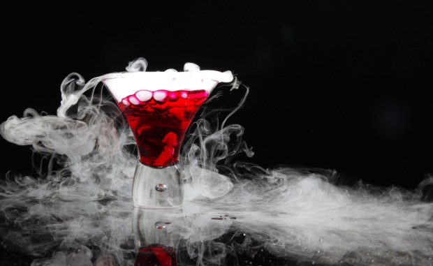 Facebook Earnings Sizzle While Platform Usage Fizzles