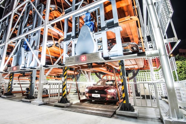 Ford And Alibaba Roll Out Car Vending Machine