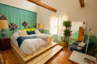 Fashion Brand Marine Layer Tries New Business Line As Airbnb Landlords