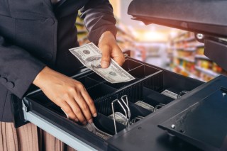 Maybe Going Cashless Is Not The Best Bet — Here Are Some Reasons Why