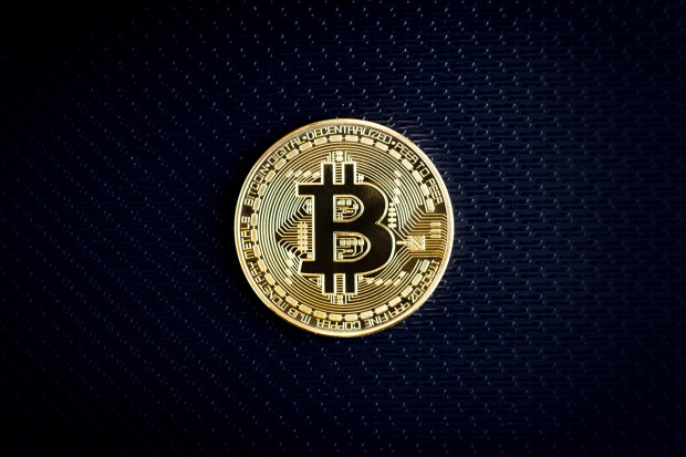 Bitcoin Daily: Bitcoin Slips Away From $12,000, Google Searches For ‘Bitcoin’ Plummet