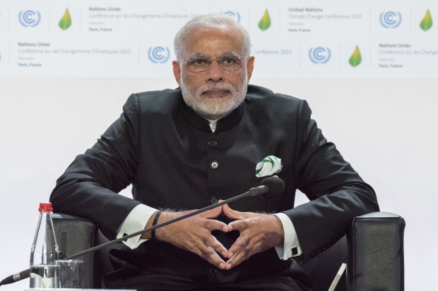 Indian PM Modi Criticized Over Photo With Alleged Fraudster