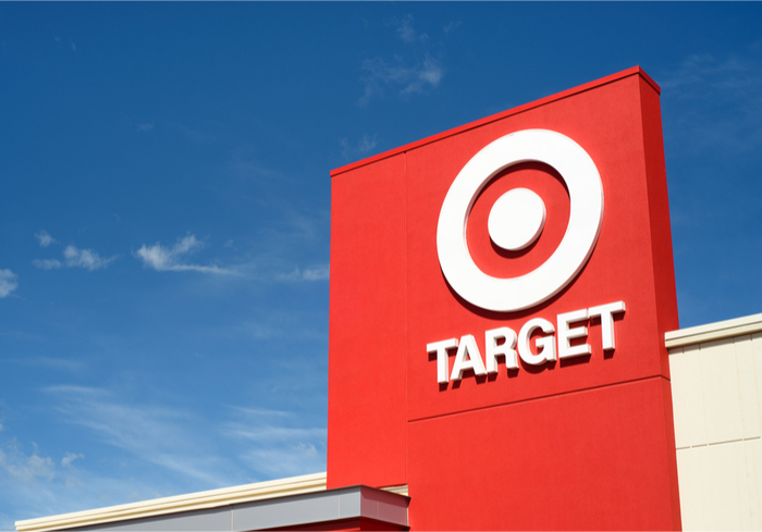 Target Expands Drive Up Curbside Pickup Pymnts Com