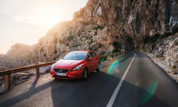NEW REPORT: Volvo Gives X-Border Car Leasing A Tune-Up