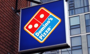 Dominos