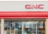 GNC Plans To Close 200 Locations
