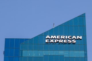 Amex Cardholder Spend Averages $4800, Up 5 Percent In 2Q