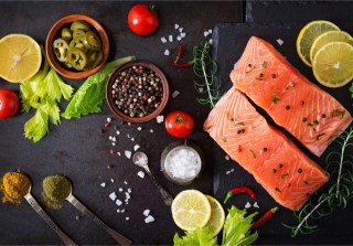 The Meal Kits Crowding Problem