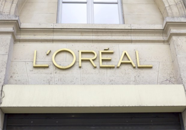 L’Oréal Unveils Live Makeup Consultations With Augmented Reality