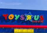 Toys R Us Plans To Close Stores By Friday