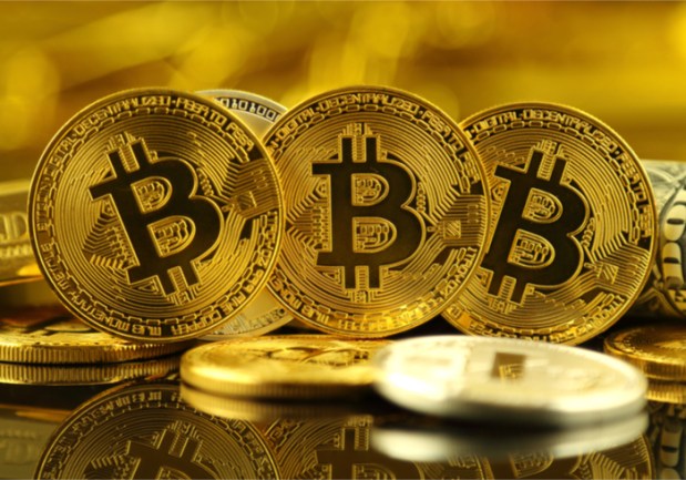 Bitcoin’s Bubble Deflates As Other Virtual Coins Near Zero