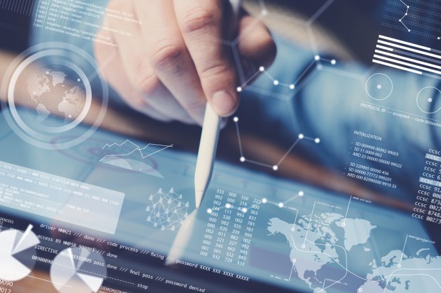 B2B Investors Get Smart About Business Intelligence