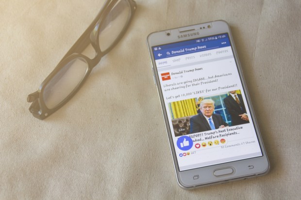 Facebook Testing AR Ads In News Feed