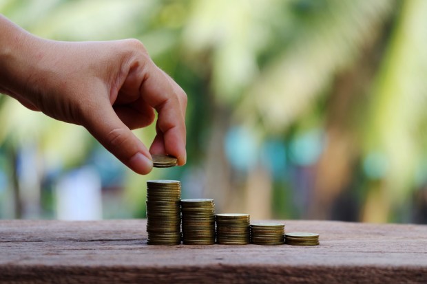 SMB Insurance, Robo-Advisors Prove Unexpected Winners In B2B Funding